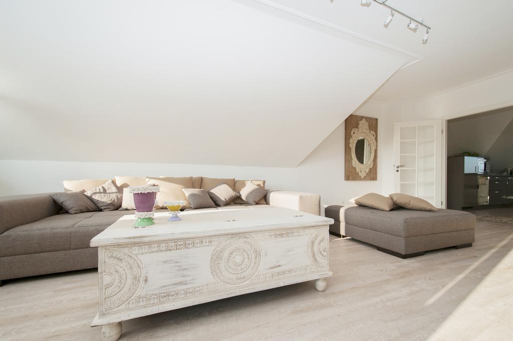 Ferienwohnung Nilsson Halstenbek Exteriör bild
